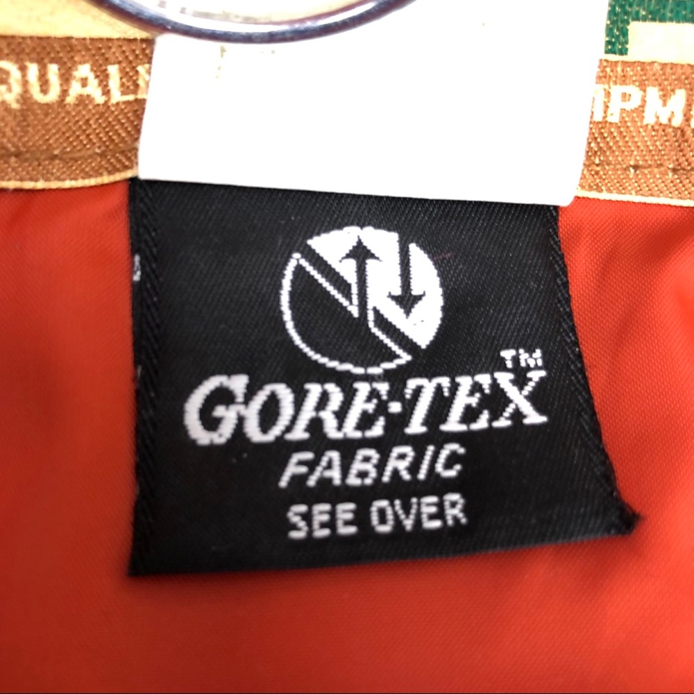 REI Gore-Tex vintage Nylon Rain Jacket - Picture 7 of 9